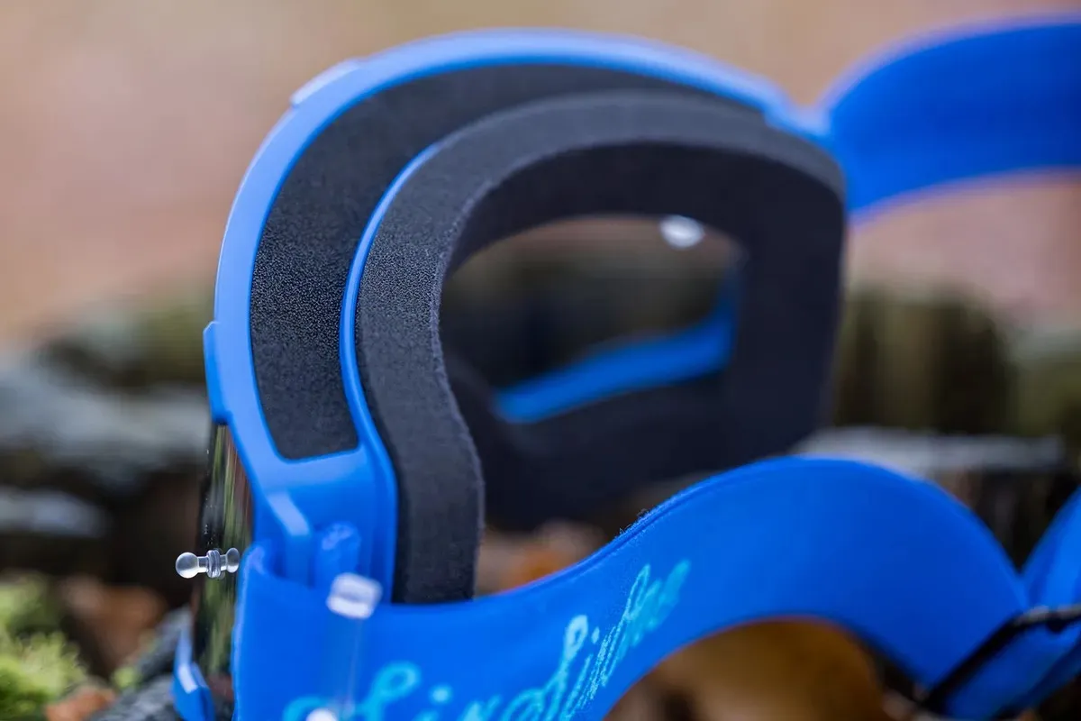Antiparra Sixsixone 661 Radia Script Blue Mtb Enduro Dh - Imagen 3